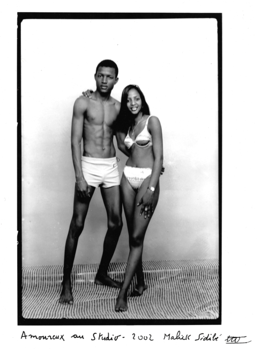 Malick Sidibé-Amoureux aux studio-Galerie Sultan